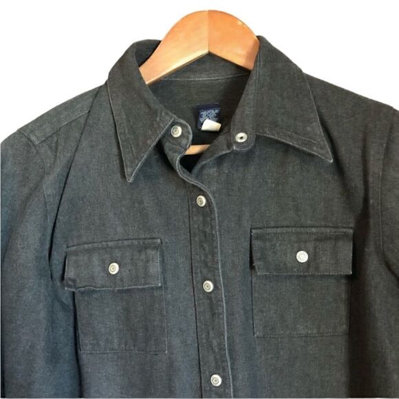 Gap grey button down top - Picture 2 of 9